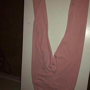 Pink highwaisted athletic leggings